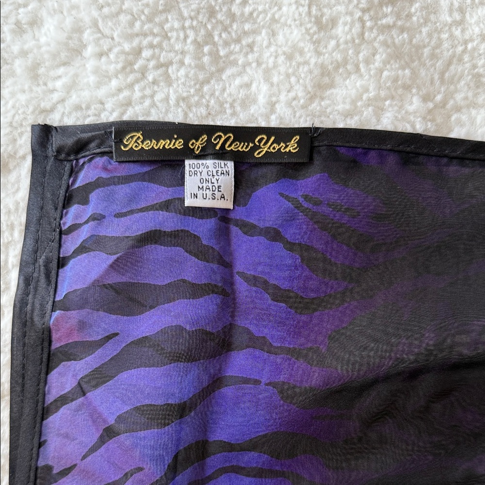 Bernie of New York Purple and Black Zebra Scarf - Picture 2 of 3